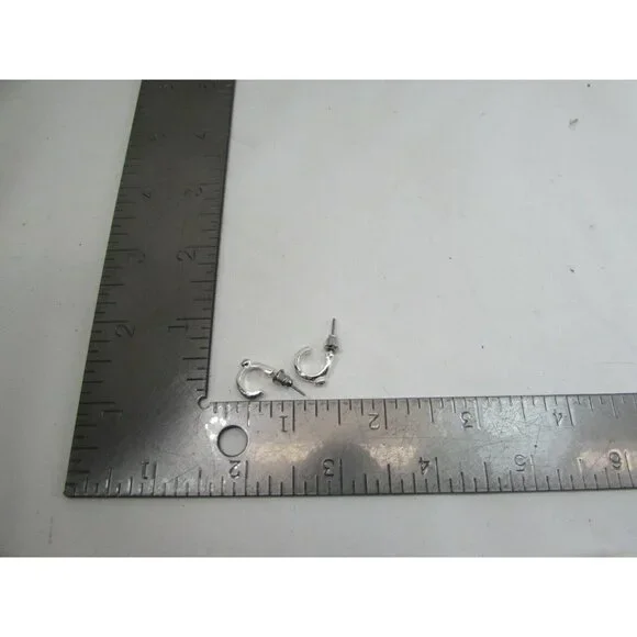 Vintage Silvertone Huggie Pierced Earring Hoop Silver Tone 52181 - Picture 7 of 7